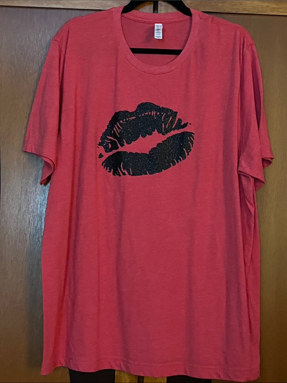 Bella Canvas Hot Pink Short Sleeve Tee w/Black Glitter Lip Print